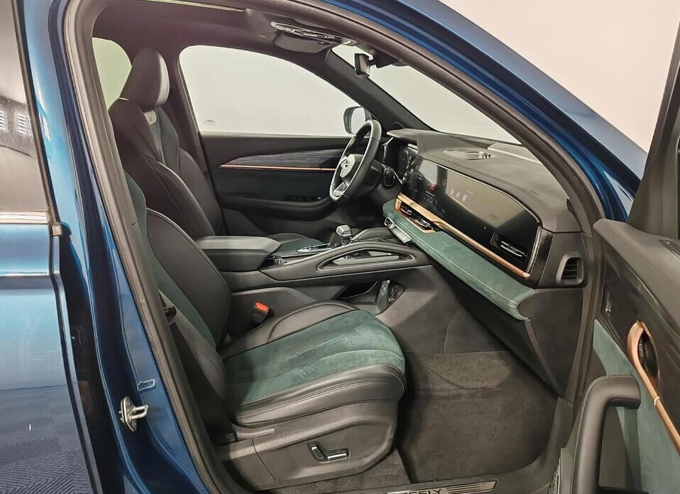 Geely Monjaro, I 2.0 AT (238 л.с.) 4WD