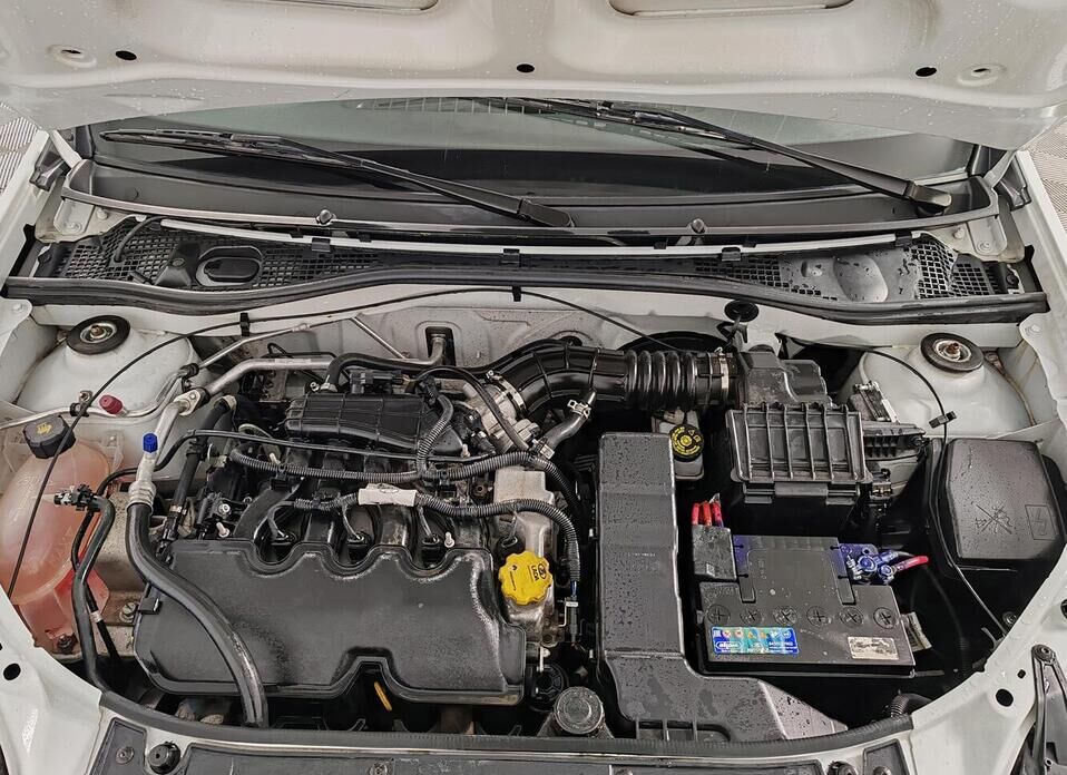 LADA (ВАЗ) Largus, I Рестайлинг 1.6 MT (106 л.с.)