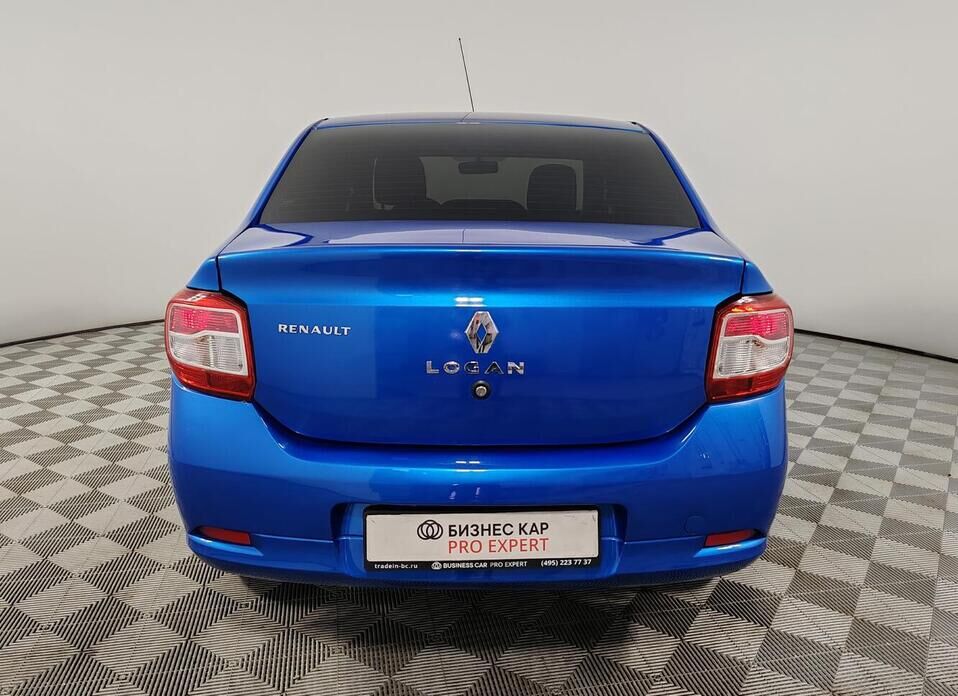 Renault Logan, II 1.6 MT (113 л.с.)