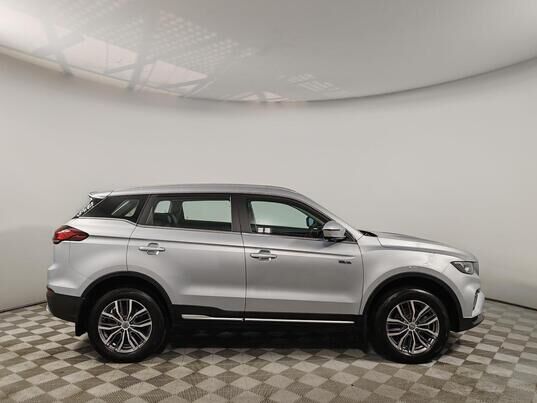 Geely Atlas Pro, 2022&nbsp;г., 65&nbsp;323&nbsp;км