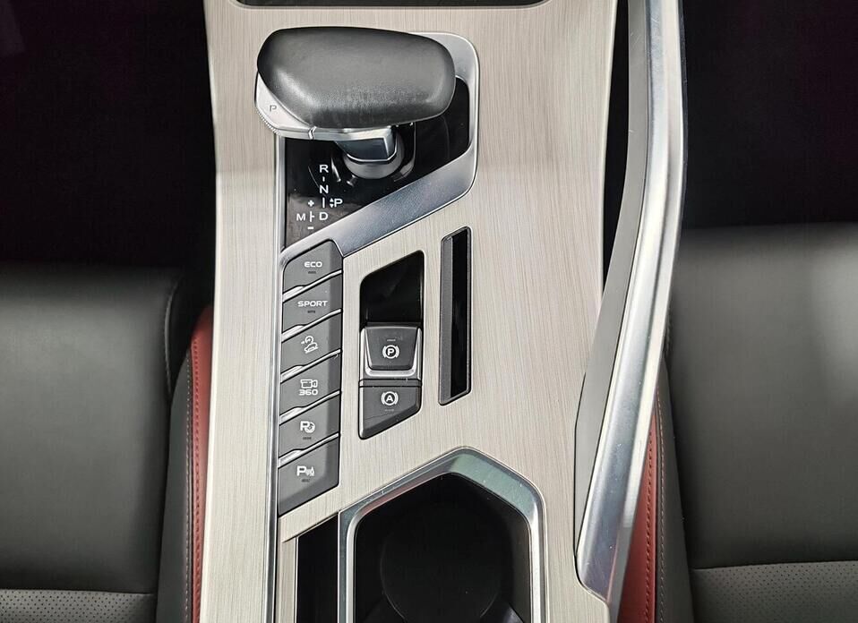 Geely Coolray, I 1.5 AMT (150 л.с.)